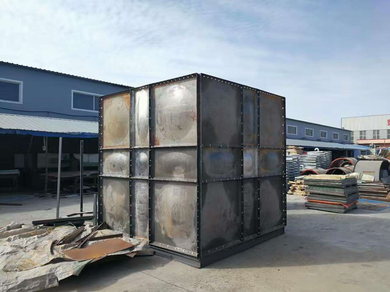 玻璃鋼水箱(圖1)